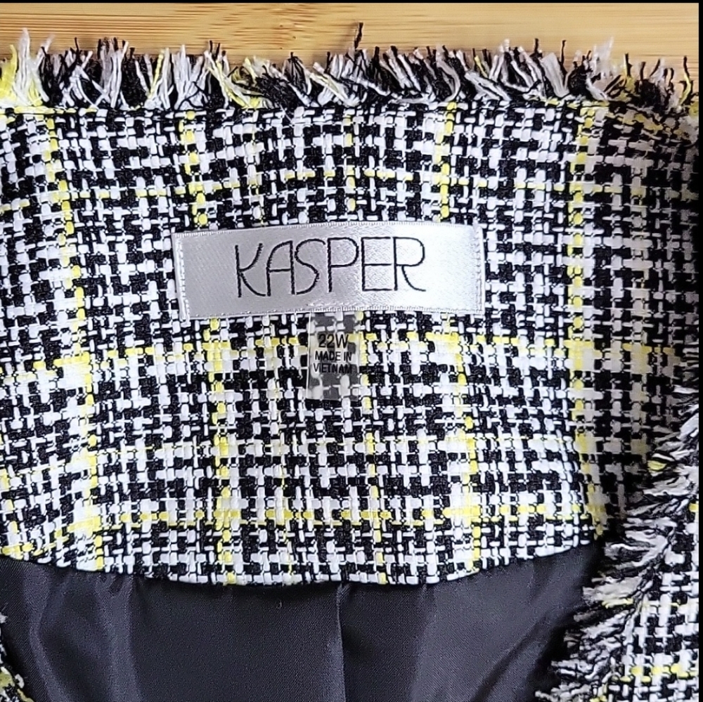 Kasper Plus Size Tweed Fringe-Trim Open-Front Blazer 22W - Picture 5 of 7